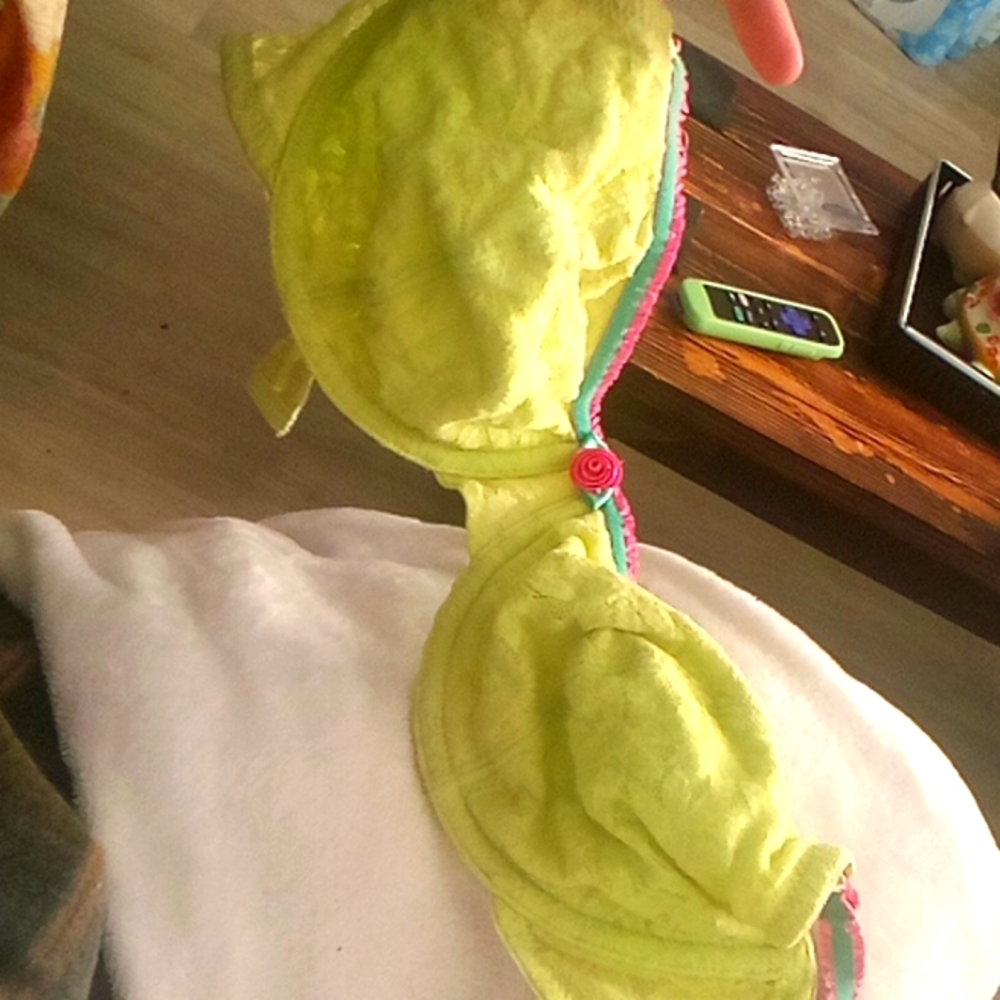 Bra